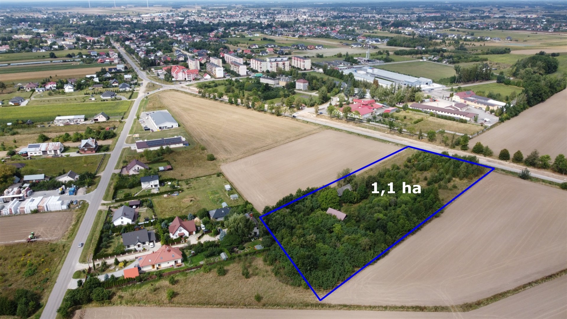 Działka na sprzedaż